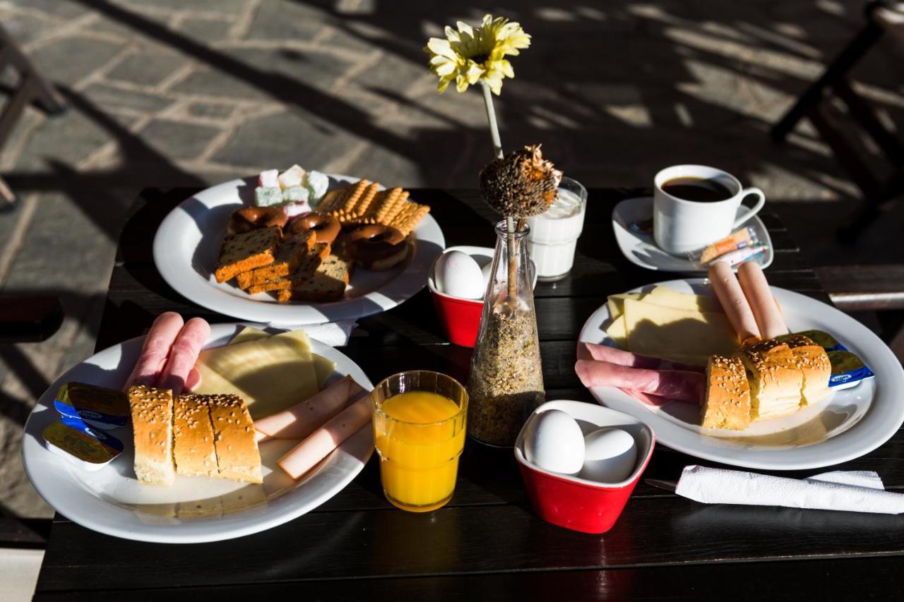Helianthus Guesthouse Амолиани Экстерьер фото