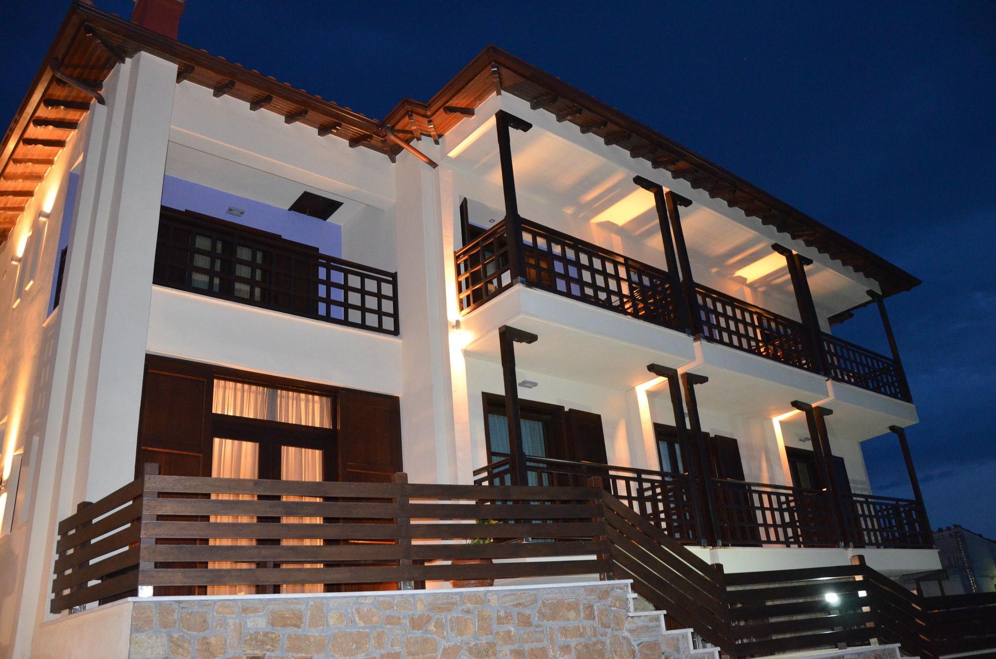 Helianthus Guesthouse Амолиани Экстерьер фото